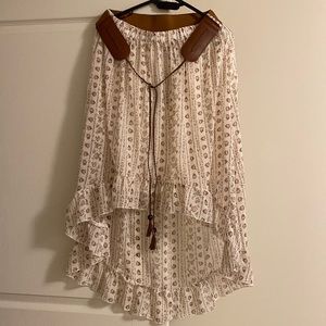 print floral skirt, short in the front and long in the back, L and fits M